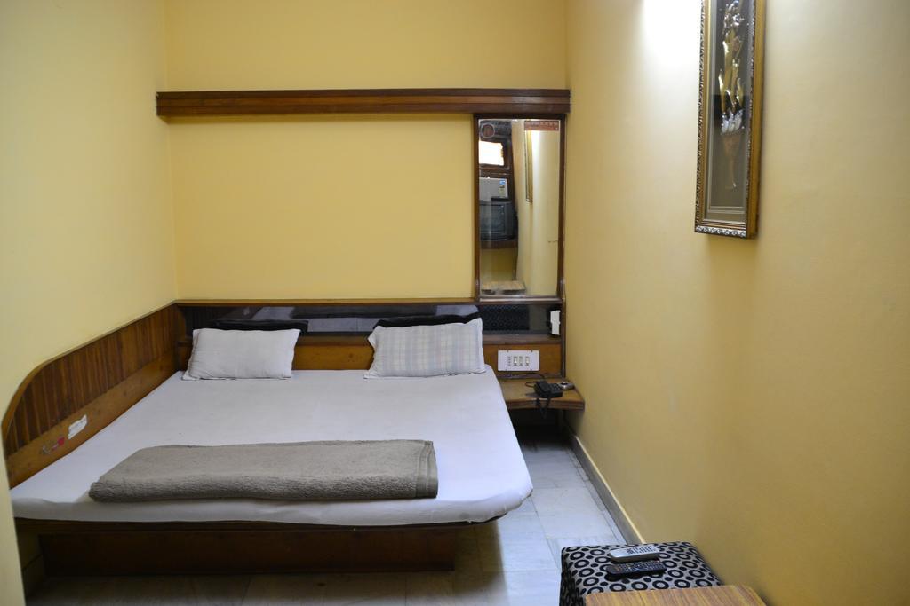 Yes Please Guest House Új-Delhi Szoba fotó