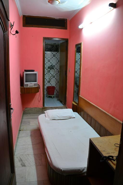 Yes Please Guest House Új-Delhi Szoba fotó